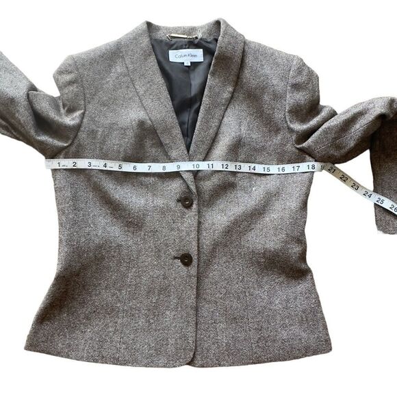 Calvin Klein Wool Blend Two-Button Blazer Size 8 NWOT - Picture 9 of 15